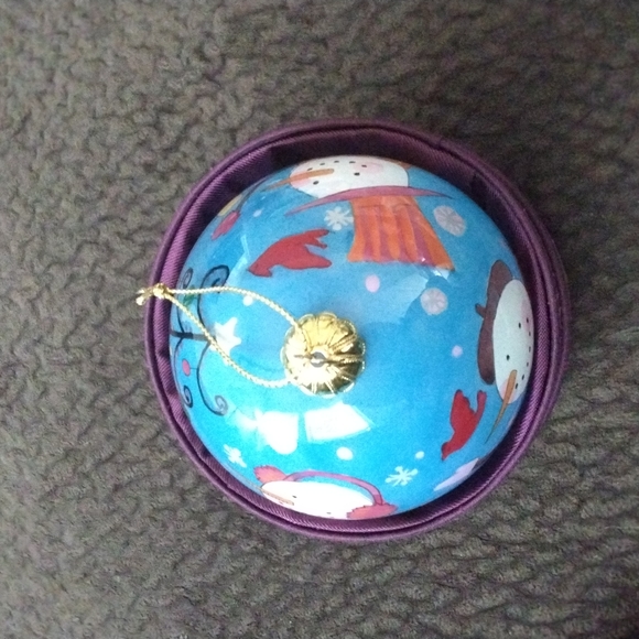 Pier 1 2007 Christmas Ornament blue "Li Bien" Snowmen - Picture 5 of 9